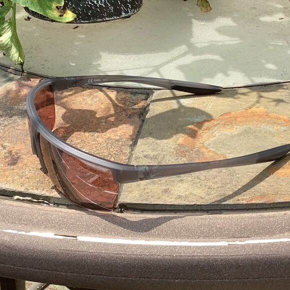 NIKE NEW TEMPEST 71 MM RECTANGLE SUNGLASSES UNISEX MT DK GRAY/ROAD TINT - Picture 3 of 5